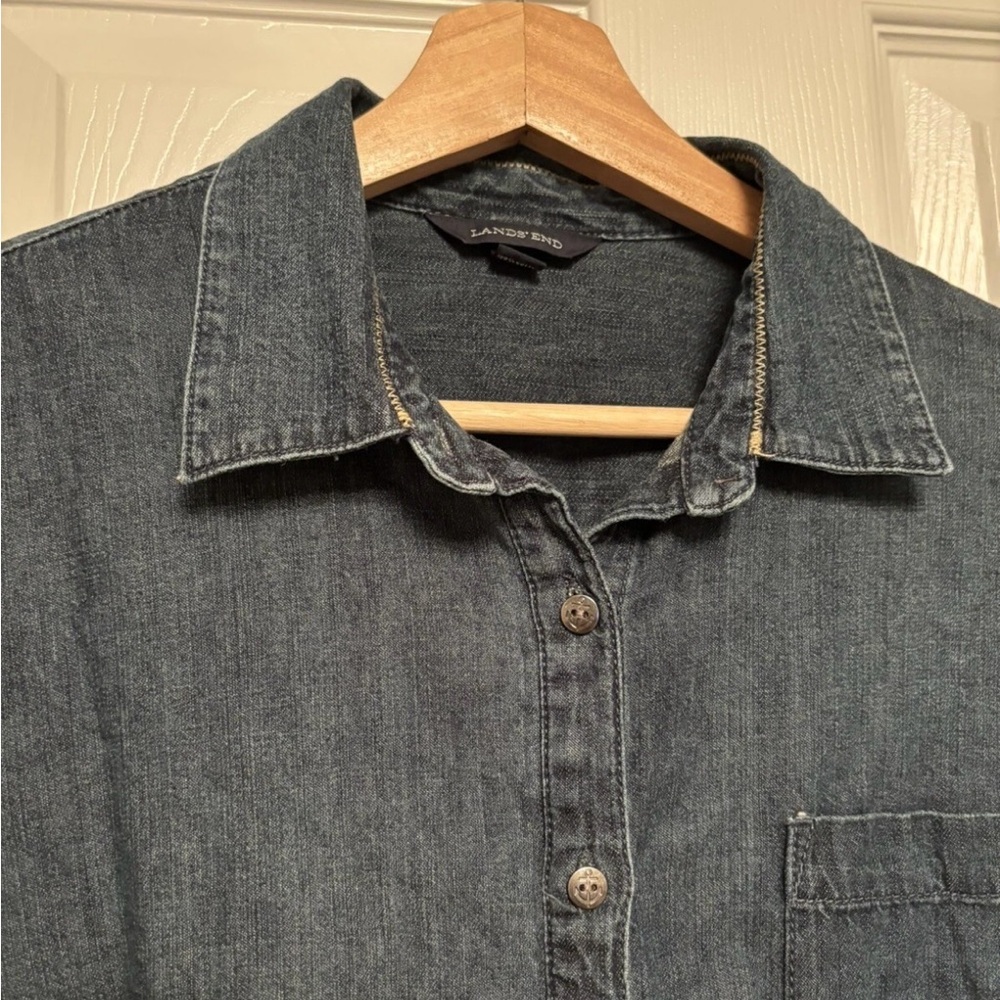Lands' End Women's Blue Denim Button-Down Shirt Size 12 - Picture 2 of 3